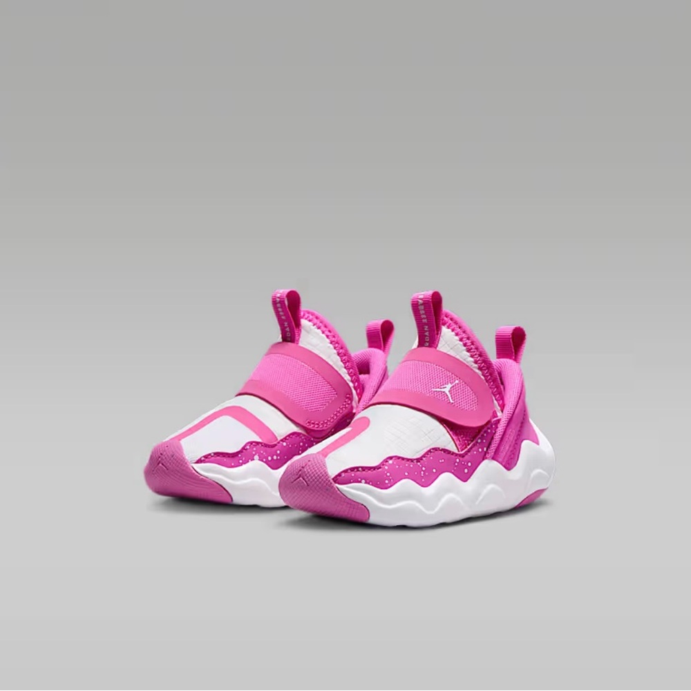Little Kids' girls Jordan 23/7 Hook N Loop Sneakers size 8C
